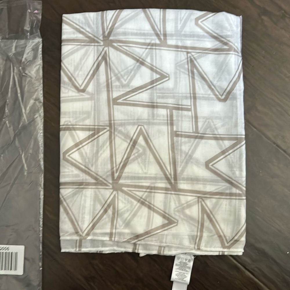 WynneLayers geometric Print Scarf Lightweight Polyester olive khaki cream